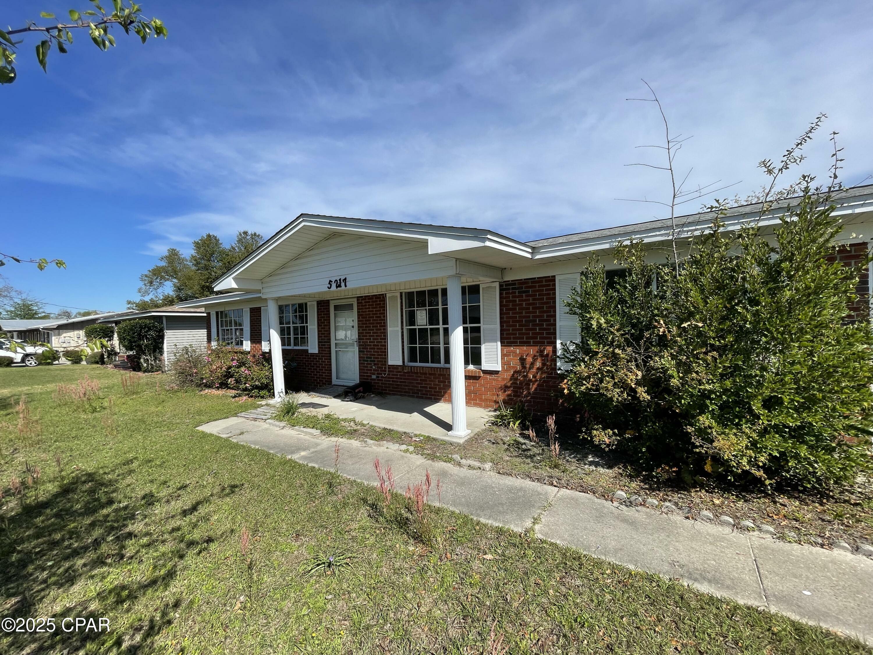 Property Photo: 5217 N Lakewood Drive FL 32404