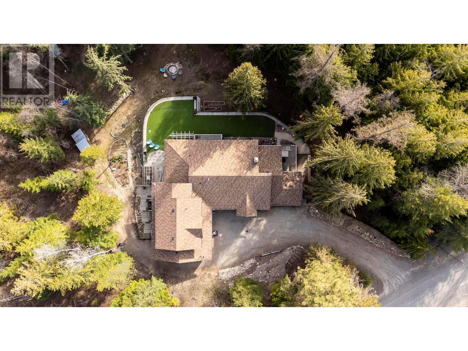 Property Photo: 8028 Jackpine Road BC V1B 3M9