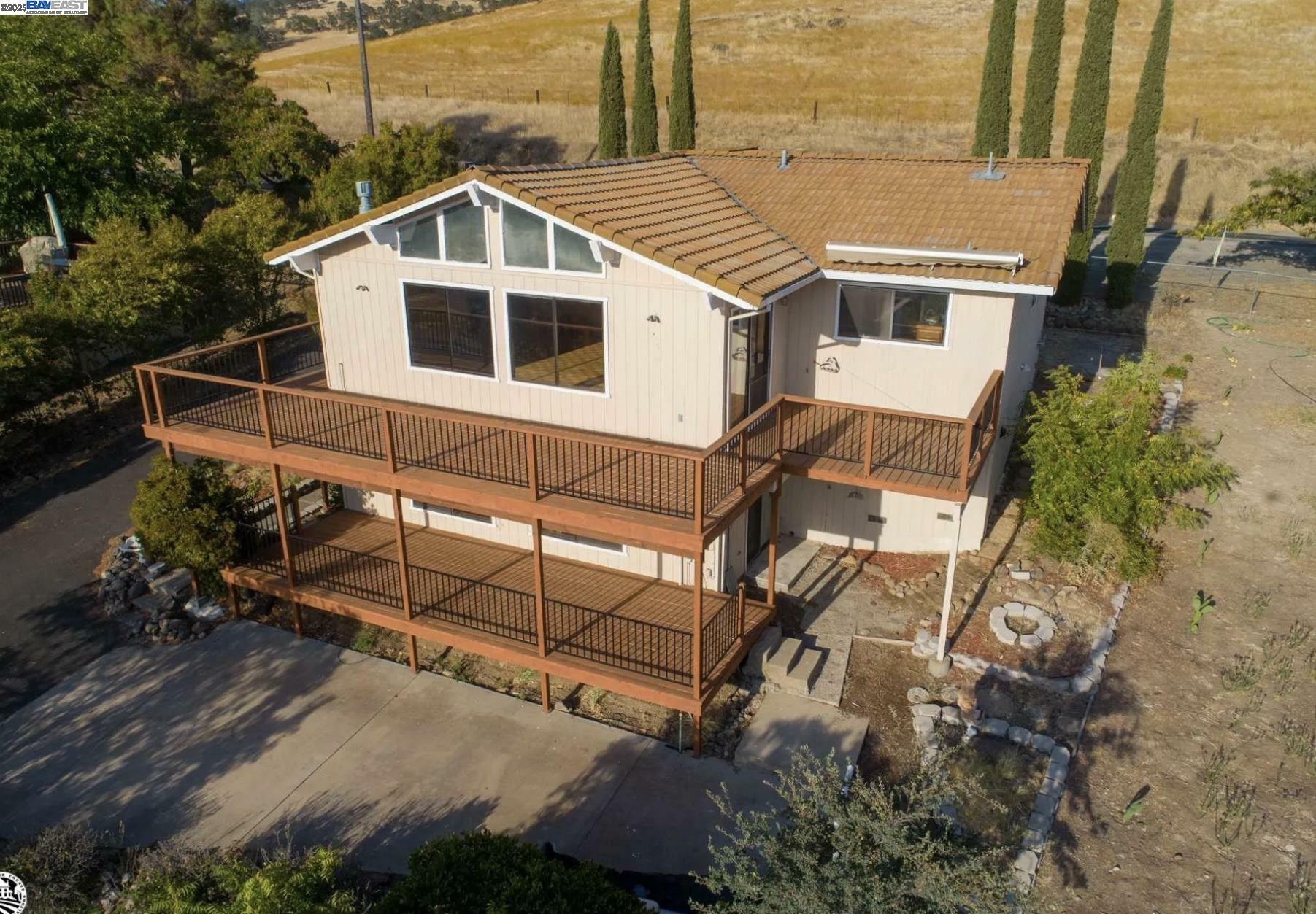 Property Photo: 591 Poker Flat CA 95228