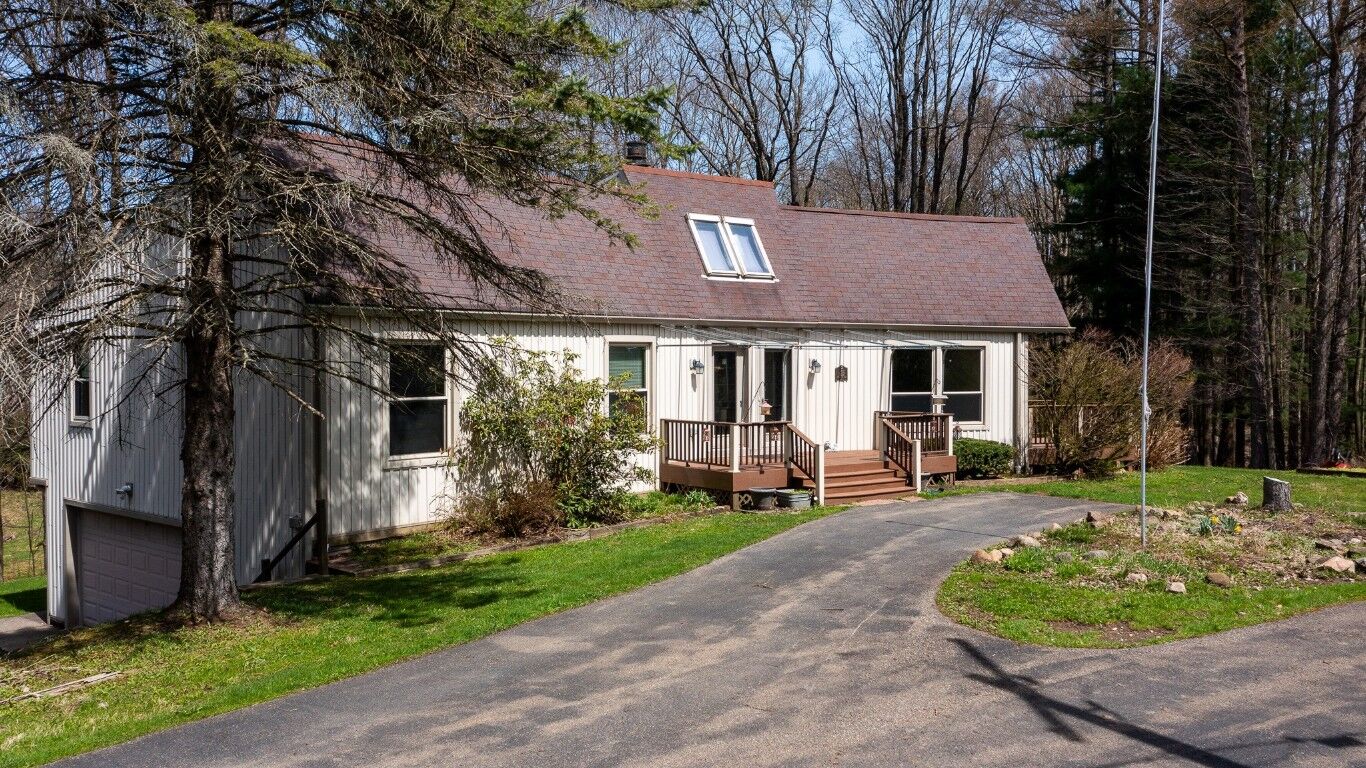 Property Photo: 5130 W Stancliff Road PA 16426