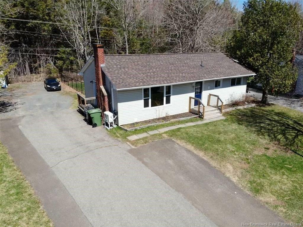 215 Southampton Drive  Fredericton NB E3B 4T5 photo