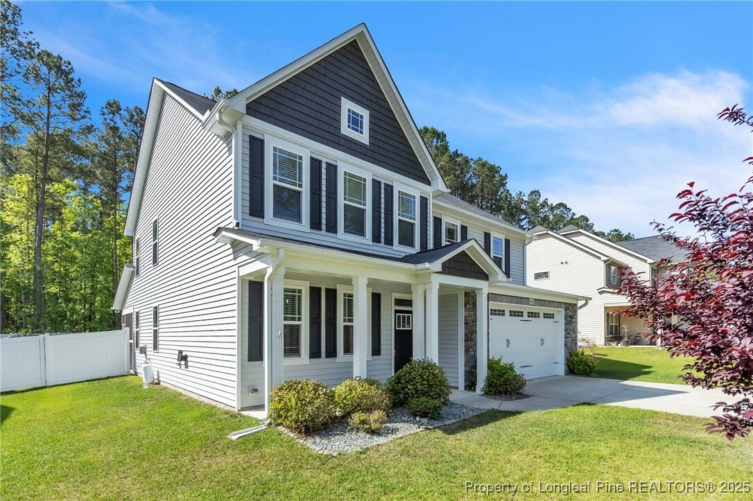 Property Photo: 515 Hampstead Place NC 28394