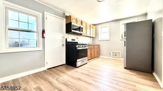 Property Photo: 500 Bond St NJ 07206