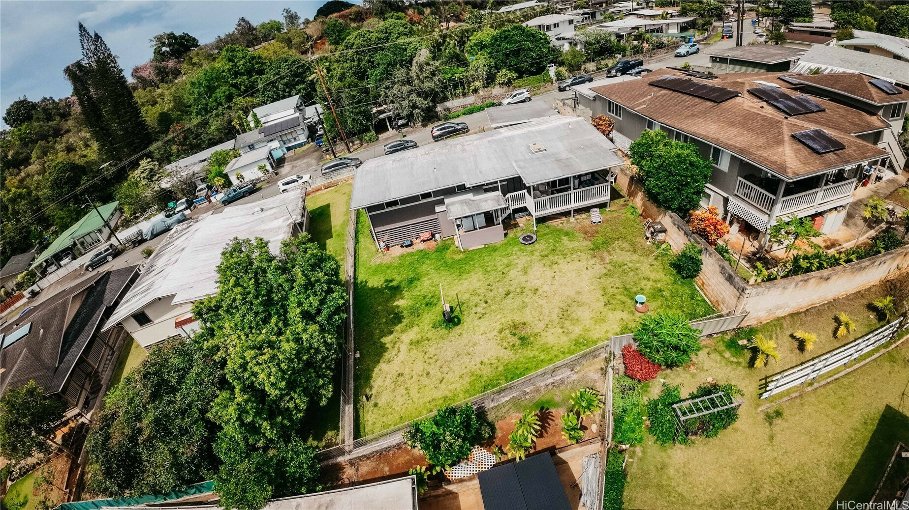 Property Photo: 95-059 Waihonu Street HI 96789