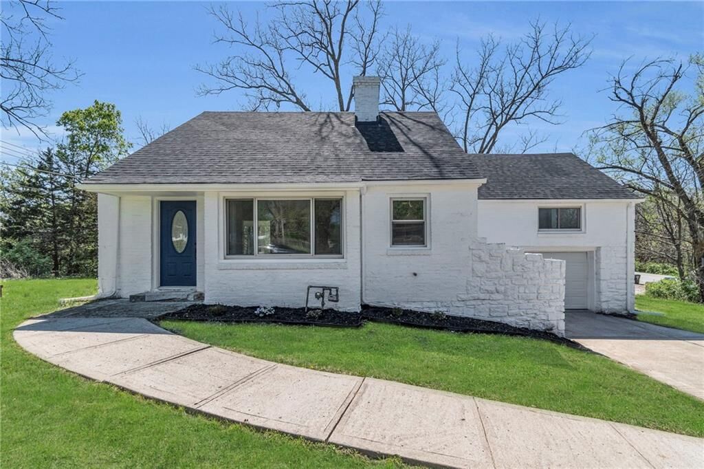 Property Photo:  6518 NW Rock Garden Road  MO 64152 