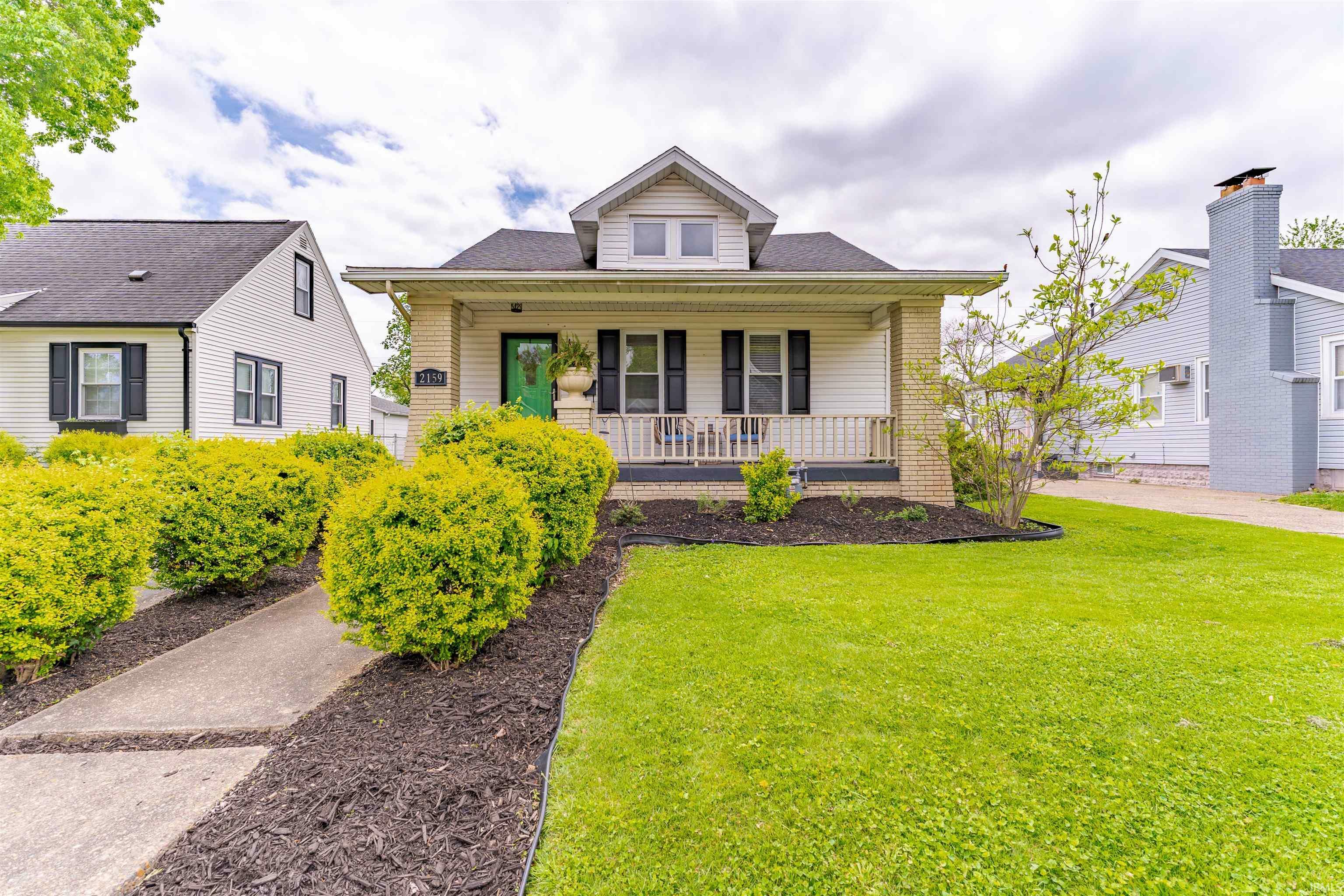 Property Photo: 2159 E Blackford Avenue IN 47714-2219