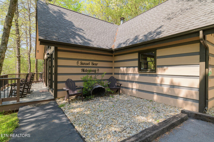 Property Photo: 1639 Joshua Way TN 37876