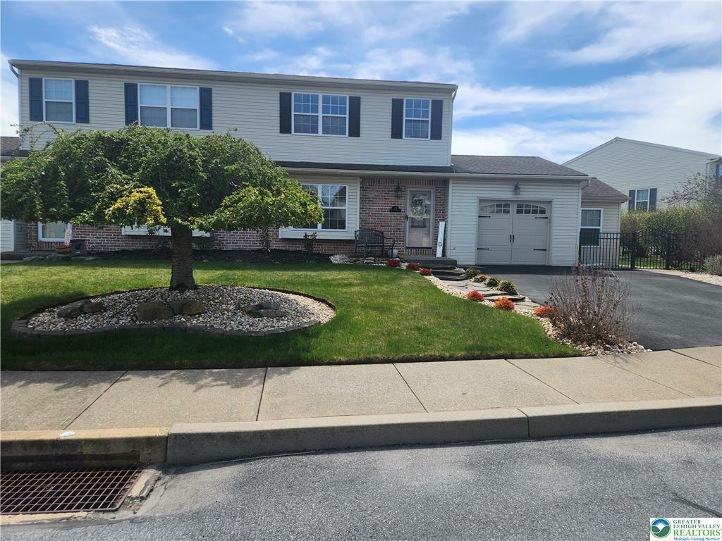 Property Photo: 152 Boro Vu Drive PA 18067
