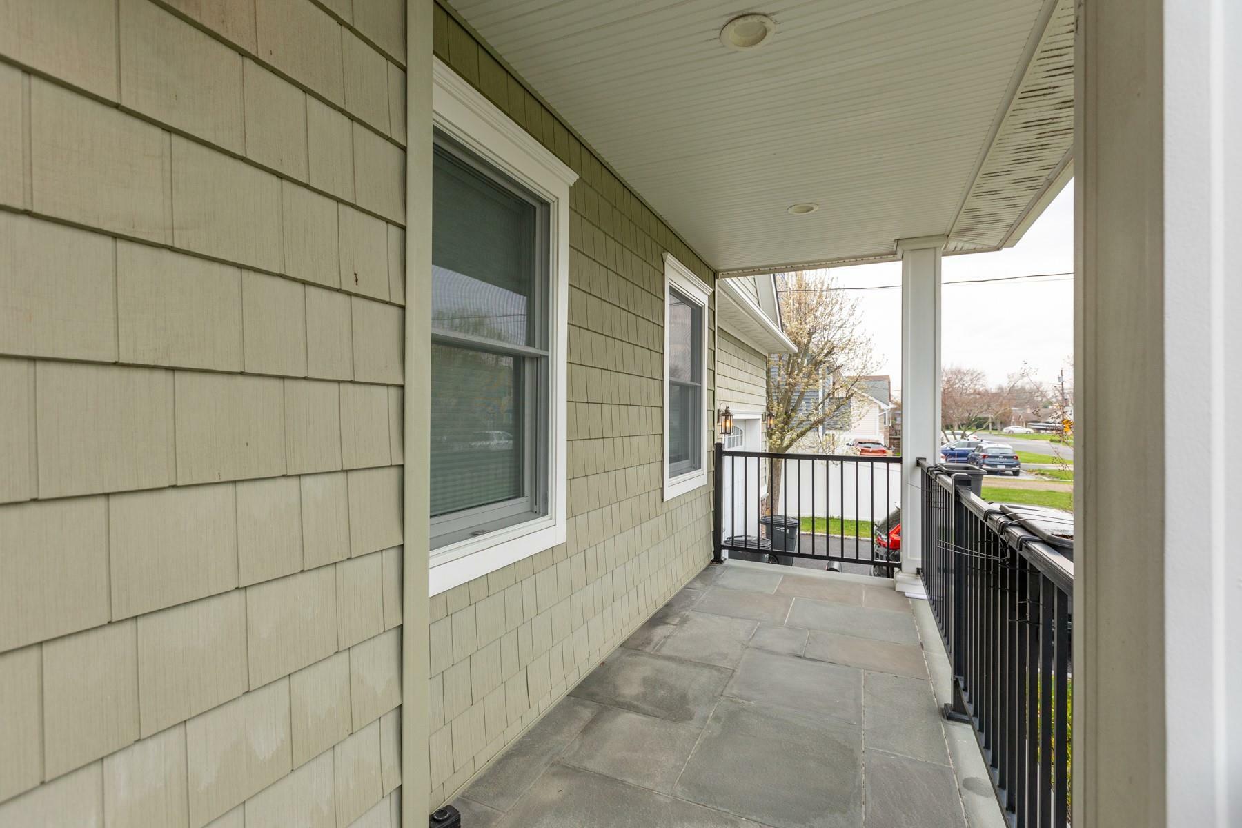Property Photo: 850 E Bay Drive NY 11795