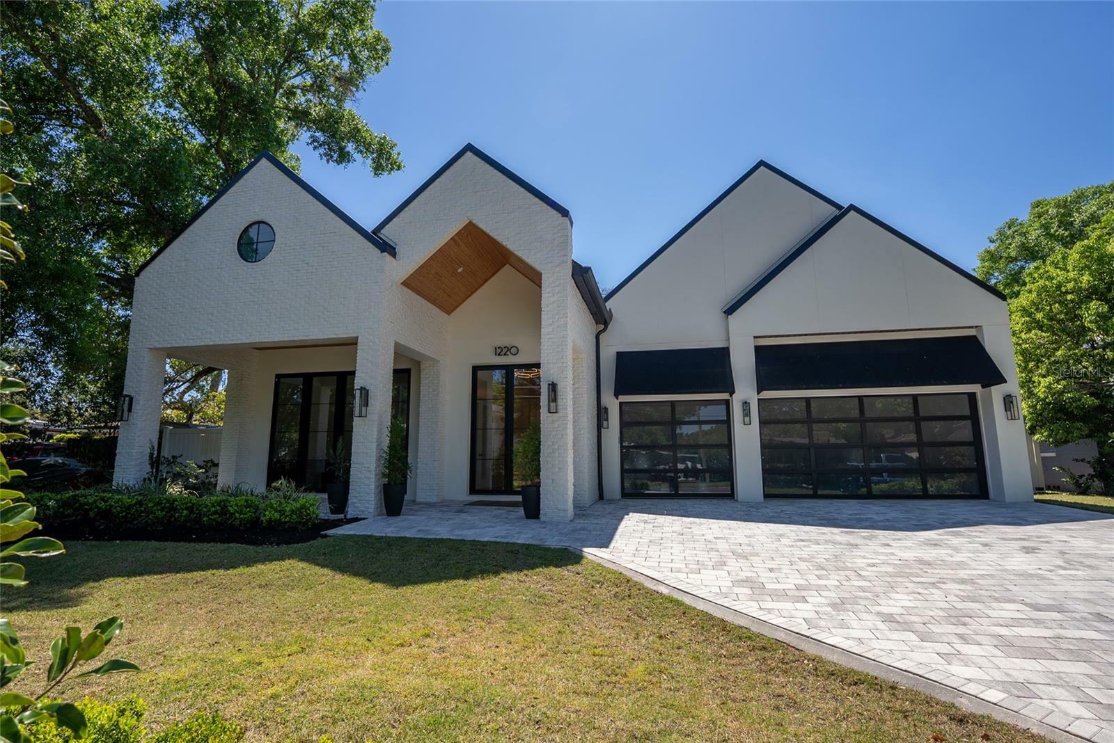 Property Photo: 1220 Delaney Park Drive FL 32806