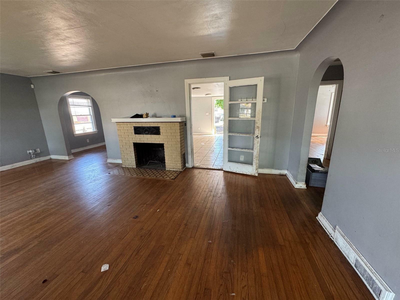 Property Photo:  536 89th Avenue N  FL 33702 