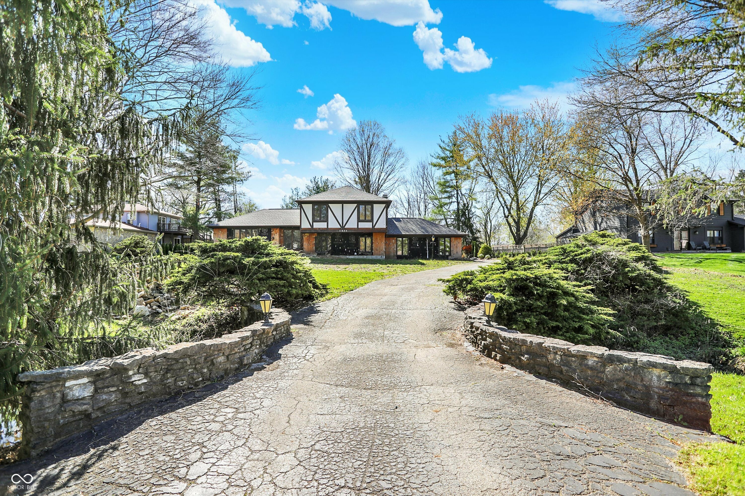Property Photo: 11625 Rolling Springs Drive IN 46033