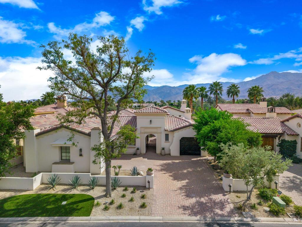 Property Photo:  58058 Aracena  CA 92253 
