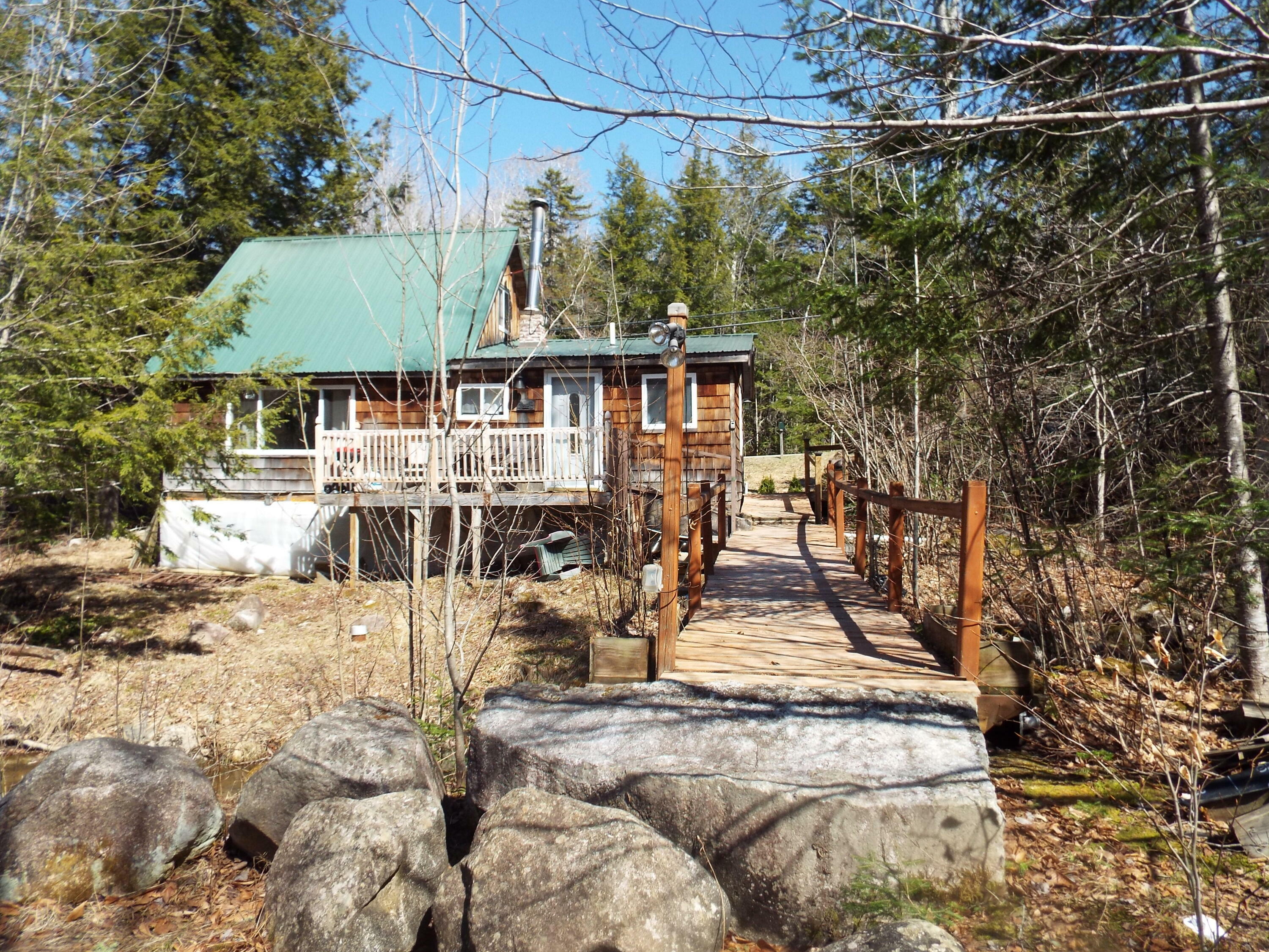 Property Photo:  894 Greeley'S Landing Road  ME 04426 