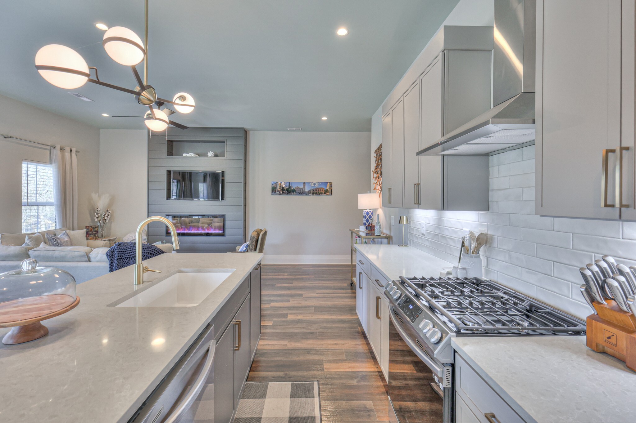 Property Photo: 1108 Noble Loop TN 37211