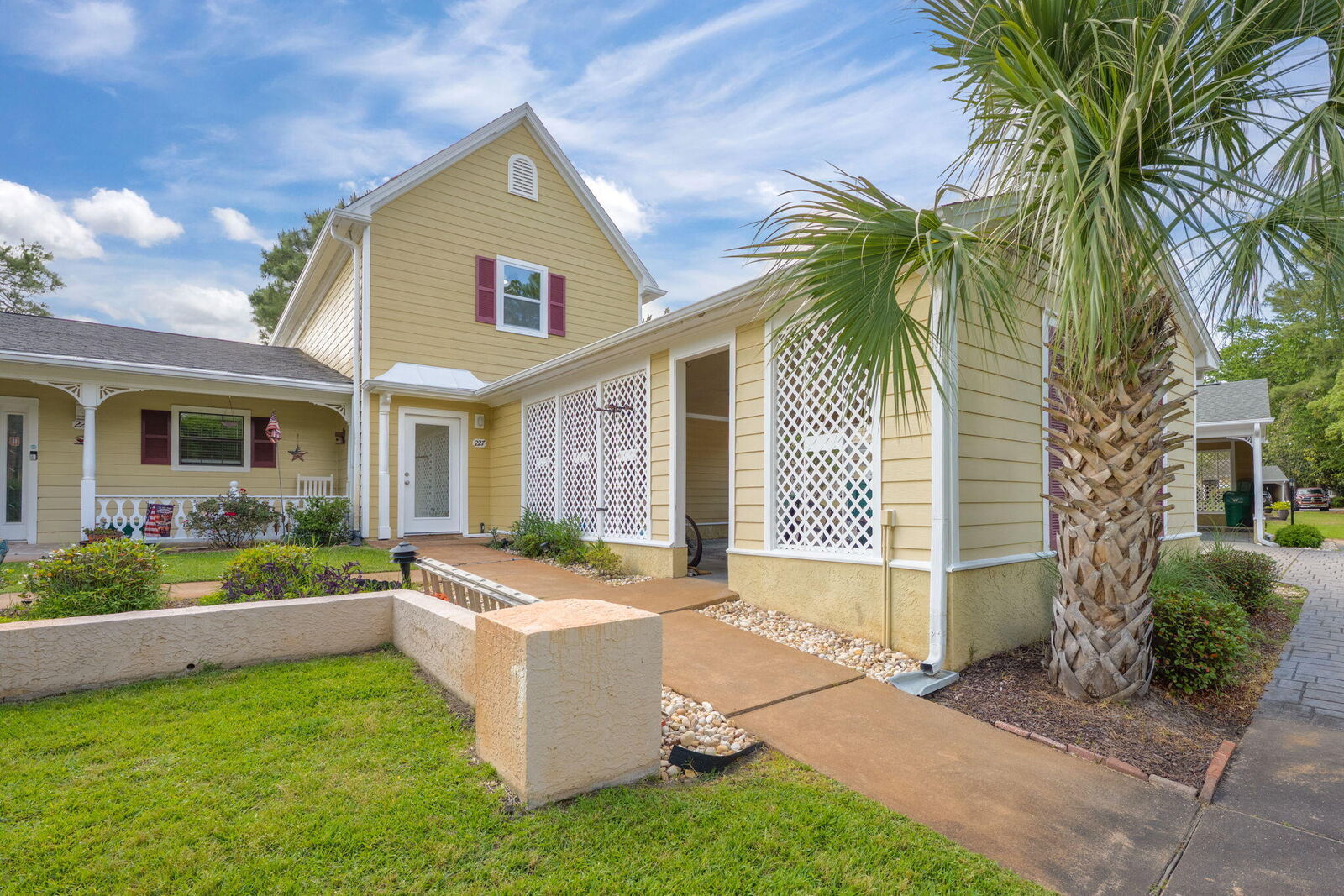 Property Photo:  227 Shalimar Drive 227  FL 32579 
