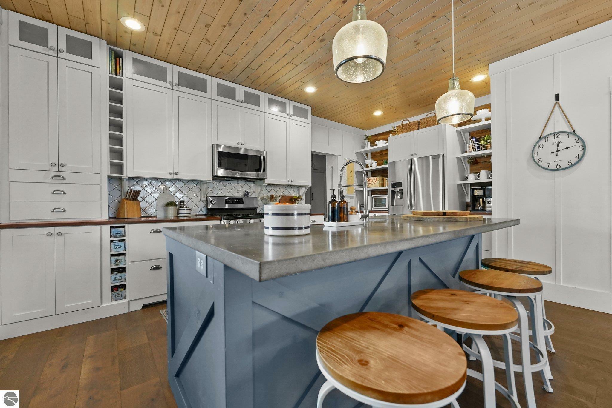 Property Photo: 7025 S Bingham Valley Drive MI 49684