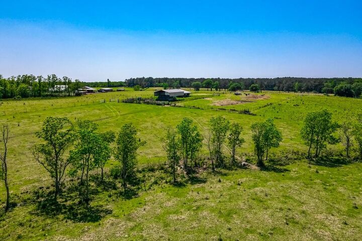 Property Photo:  84241 Hwy 437  LA 70435 
