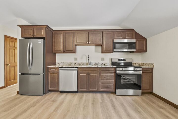 Property Photo:  16 Hammond Road  NH 03055 