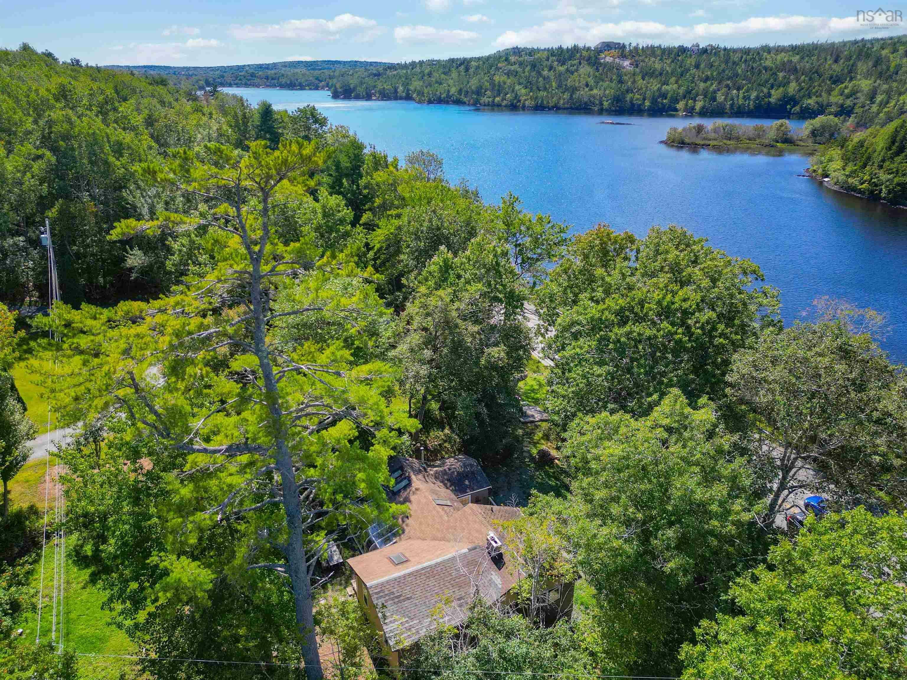 Property Photo: 4006 Highway 2 NS B2T 1A3
