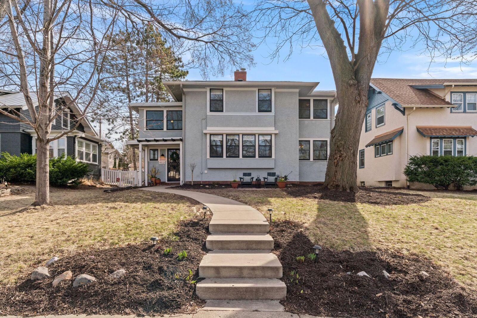 Property Photo: 4921 Dupont Avenue S MN 55419