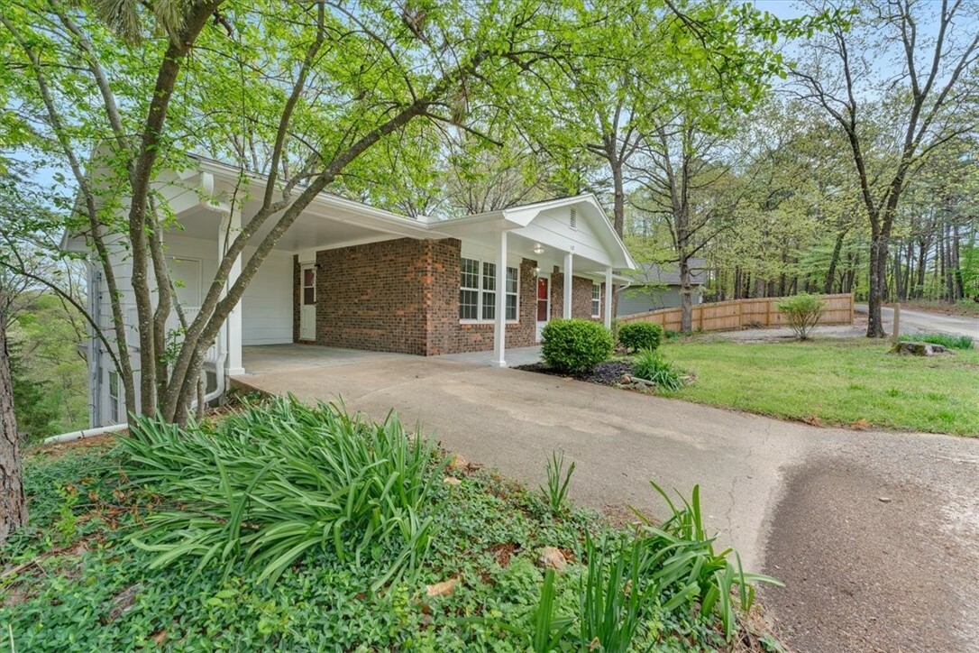 Property Photo: 102 Jordan Drive AR 72632