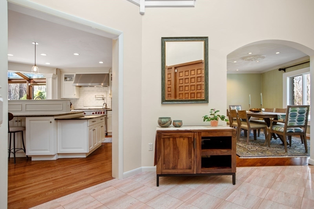 Property Photo: 20 Kings Rd MA 02067