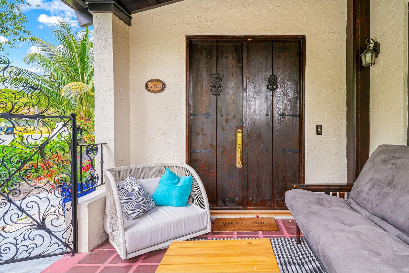 Property Photo:  3714 S Olive Avenue  FL 33405 