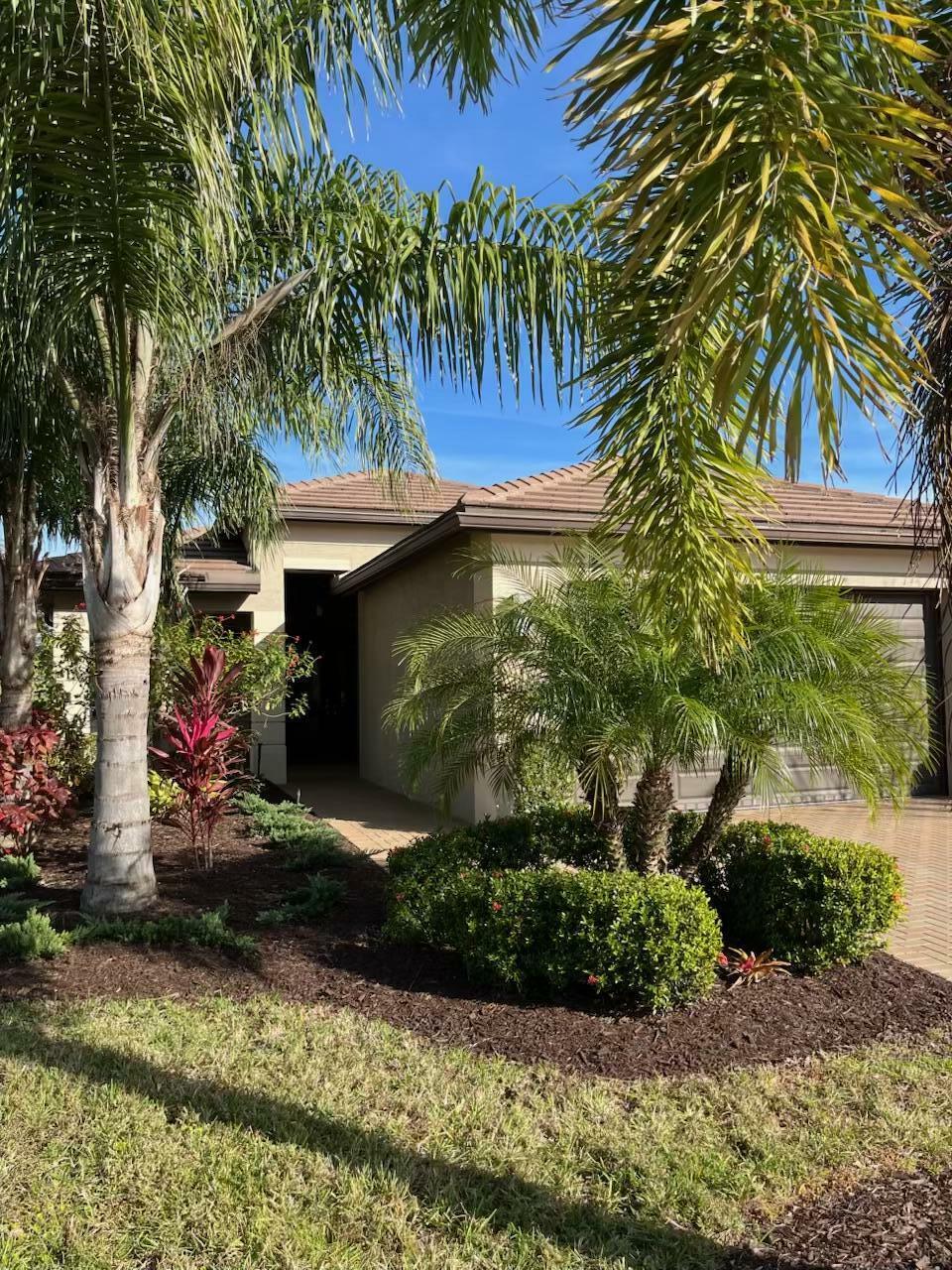 Property Photo: 10649 SW Sunray Street FL 34987