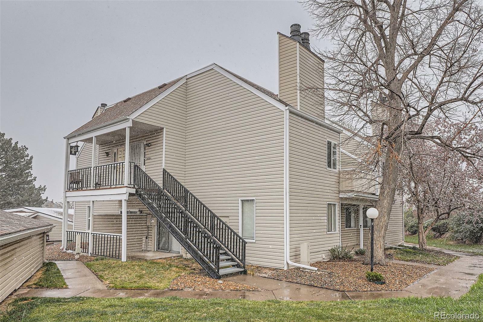 Property Photo: 2608 S Xanadu Way C CO 80014