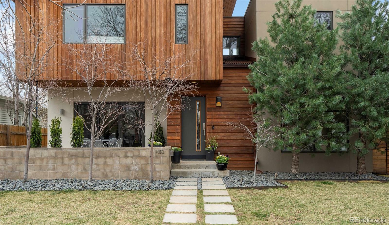 Property Photo: 1452 S Washington Street CO 80210