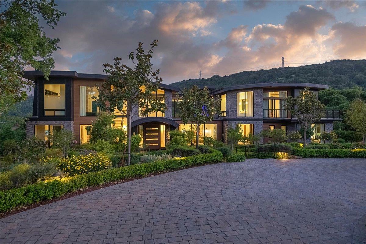 Property Photo: 20078 Goetting Court CA 95070