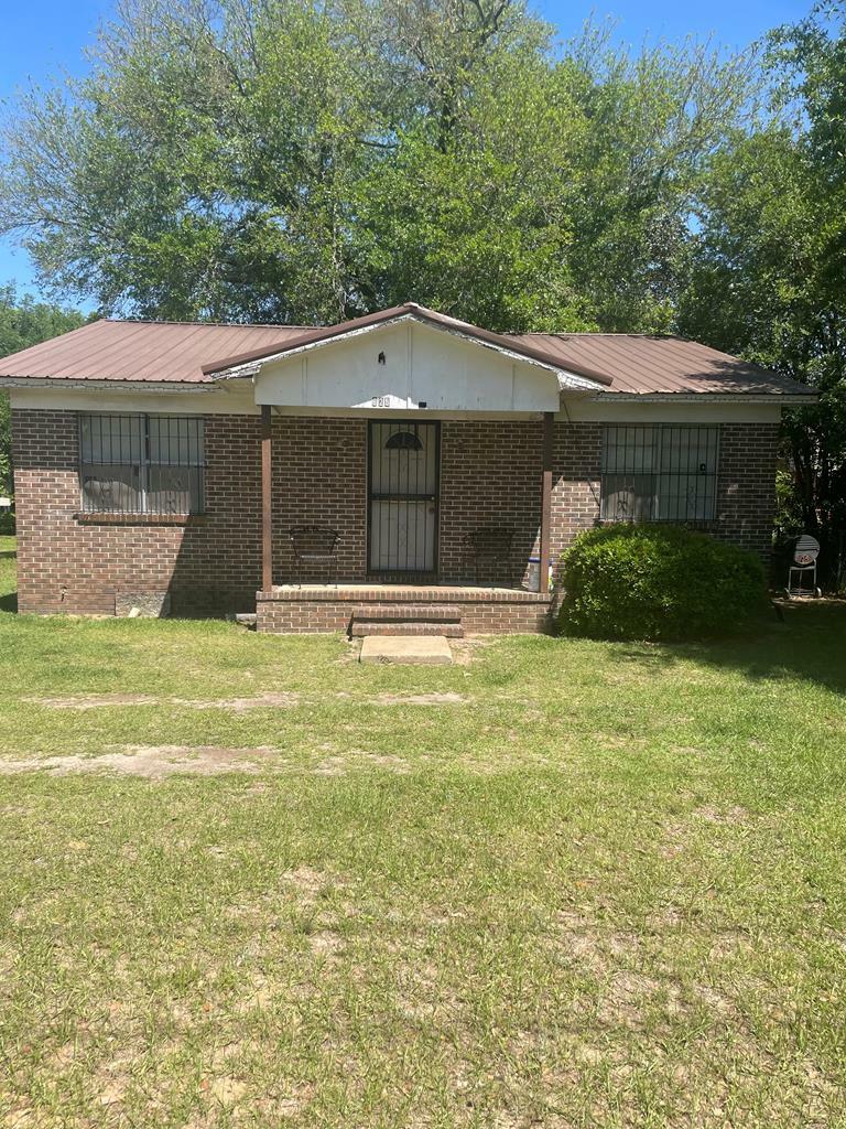 Property Photo:  625-627 Jefferies Ave  GA 31701 