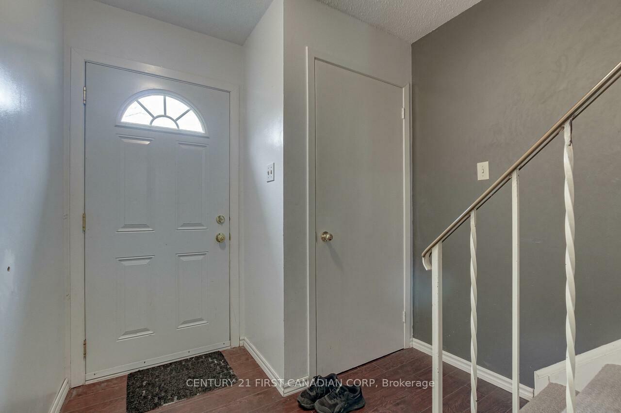 Property Photo: 1775 Culver Drive 158 ON N5V 3H6