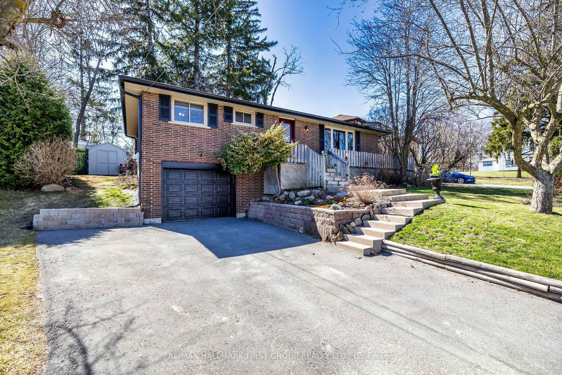 Property Photo: 94 Caleb Street ON L9L 1J9