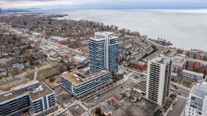 Property Photo: 1 Hurontario Street 2001 ON L5G 0A3