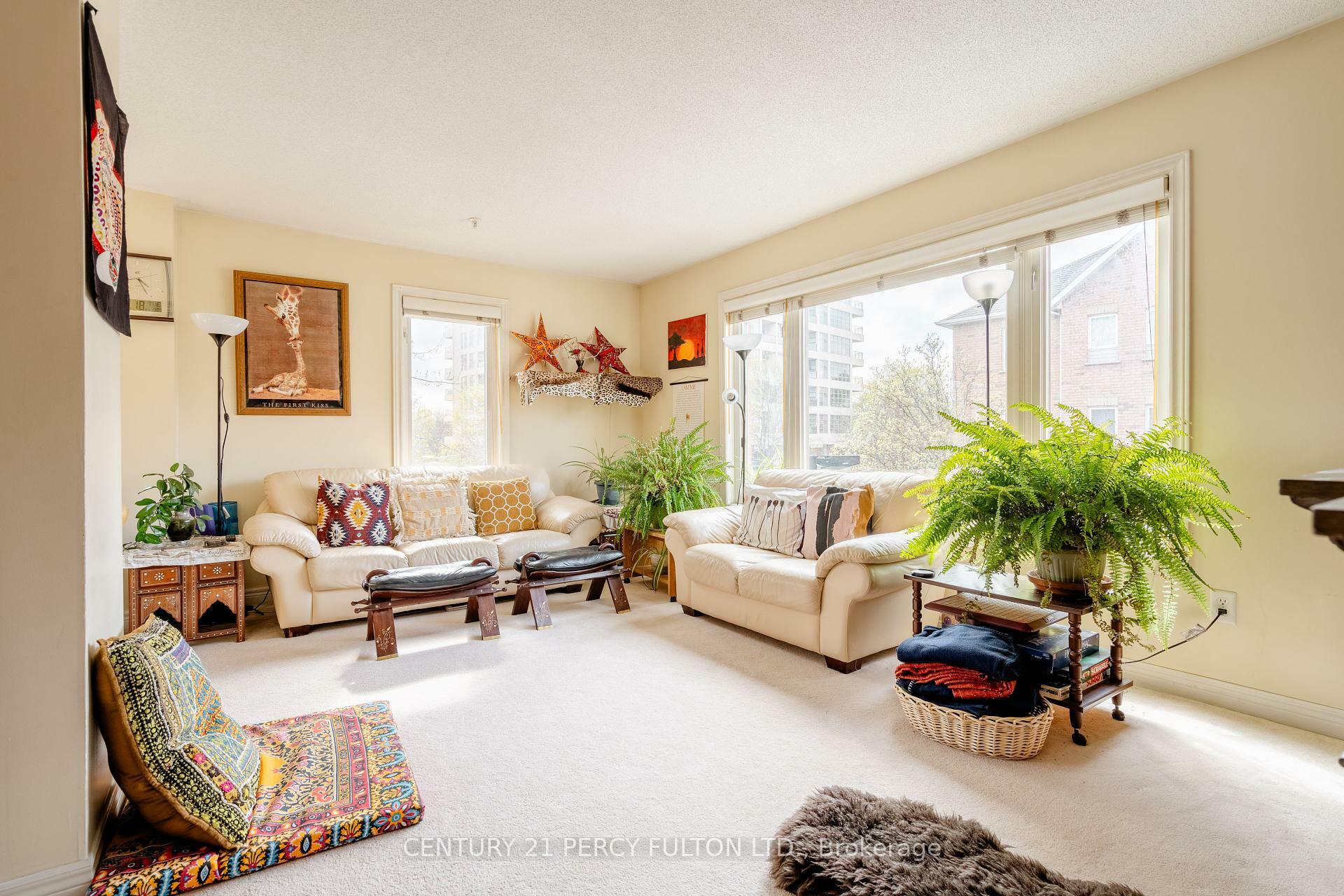 Property Photo: 6A Leaside Park Drive ON M4H 1R3