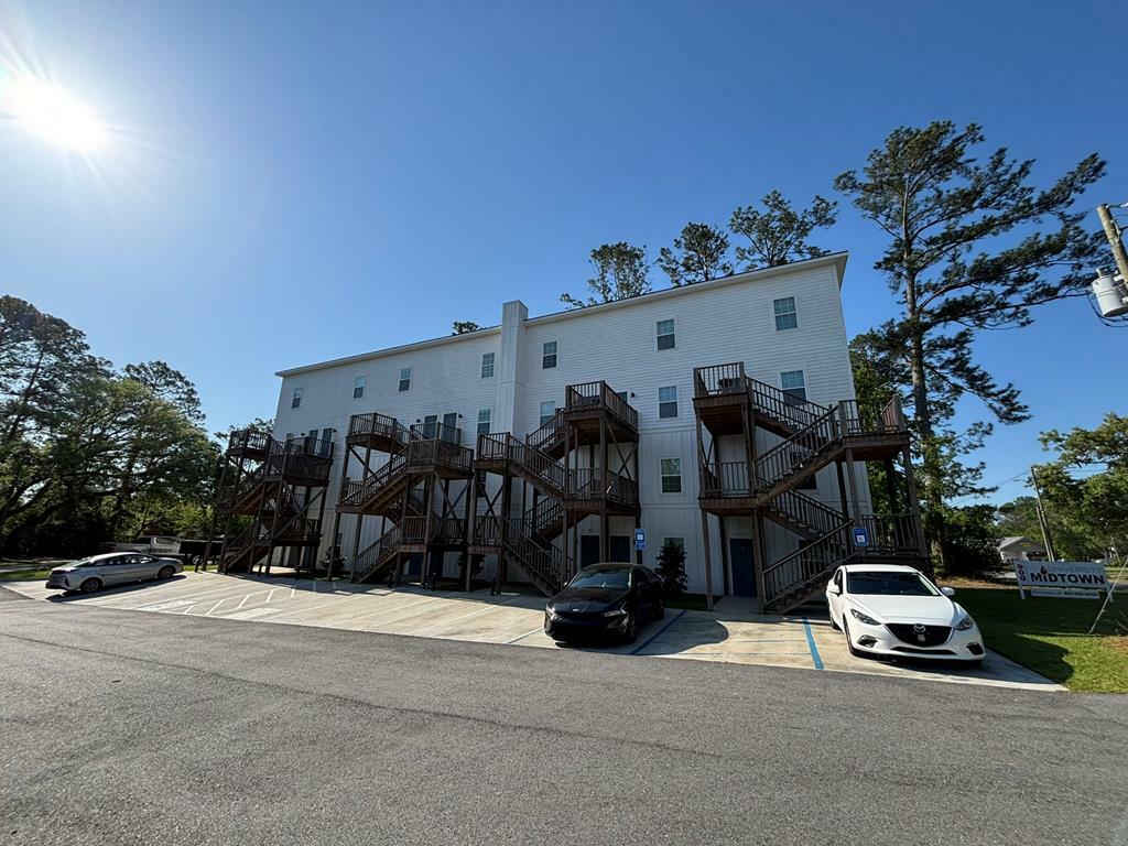 Property Photo: 610 Baytree Road 35 GA 31602