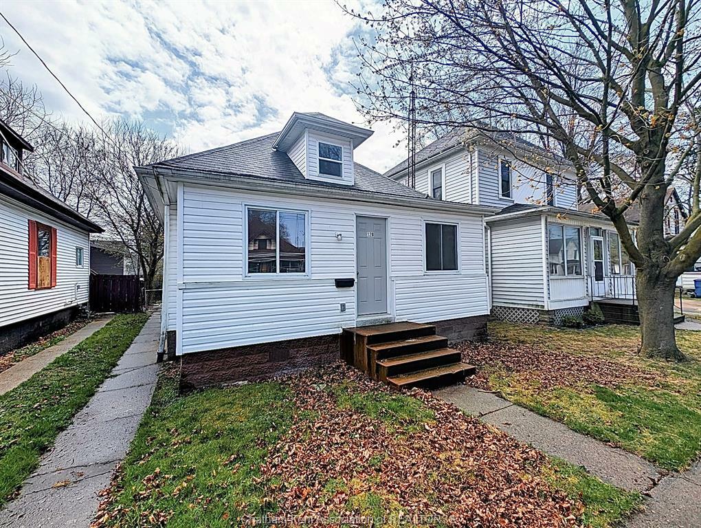 Property Photo:  128 Gray Street  ON N7M 1T2 