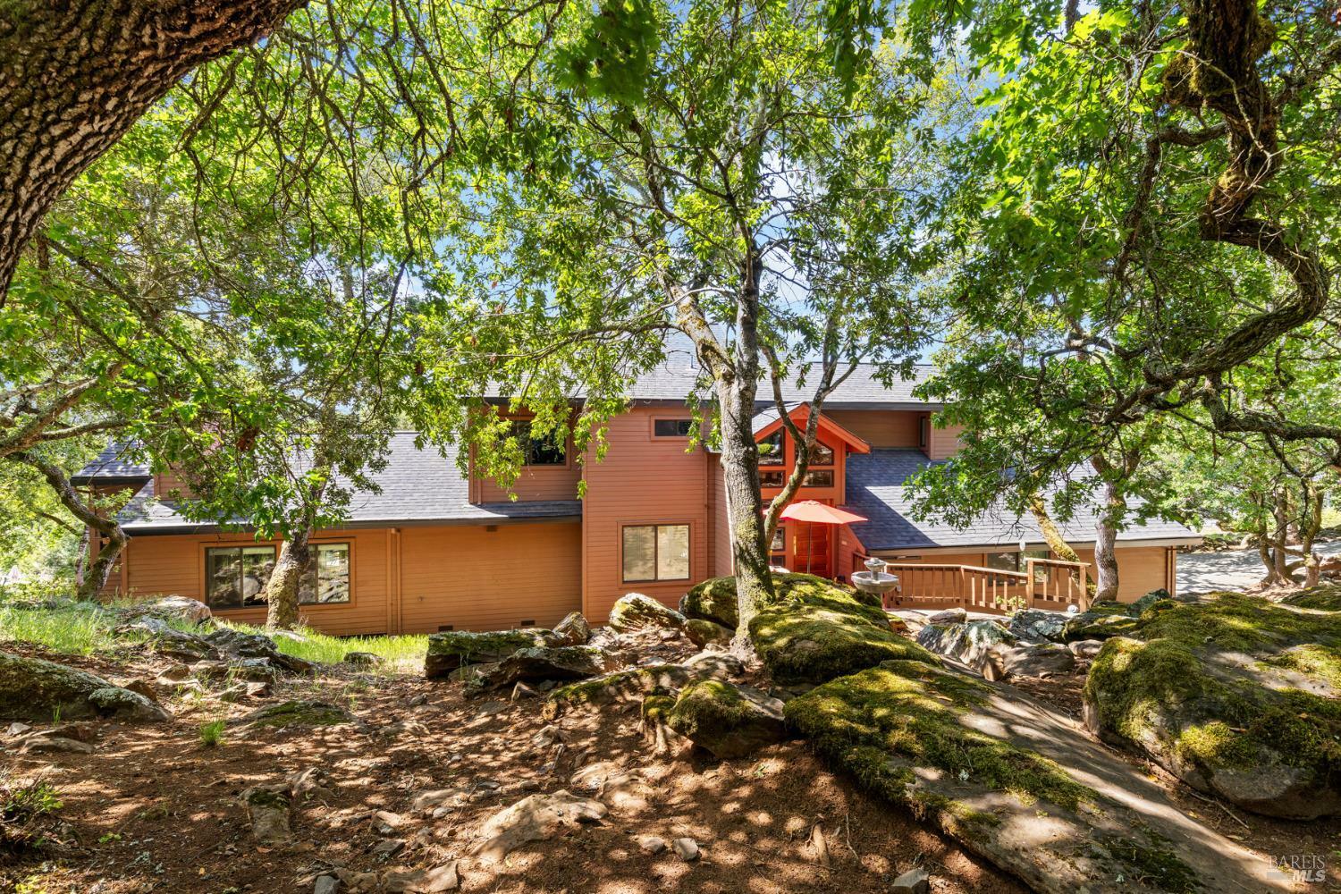 Property Photo:  4004 Garnet Place  CA 95405 