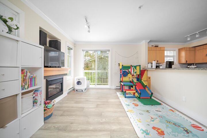Property Photo: 7428 Southwynde Avenue 34 BC V3N 0A1