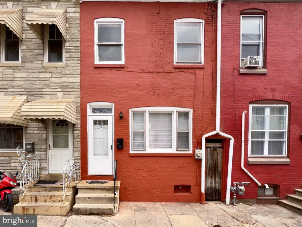 Property Photo: 523 Minor Street PA 19602