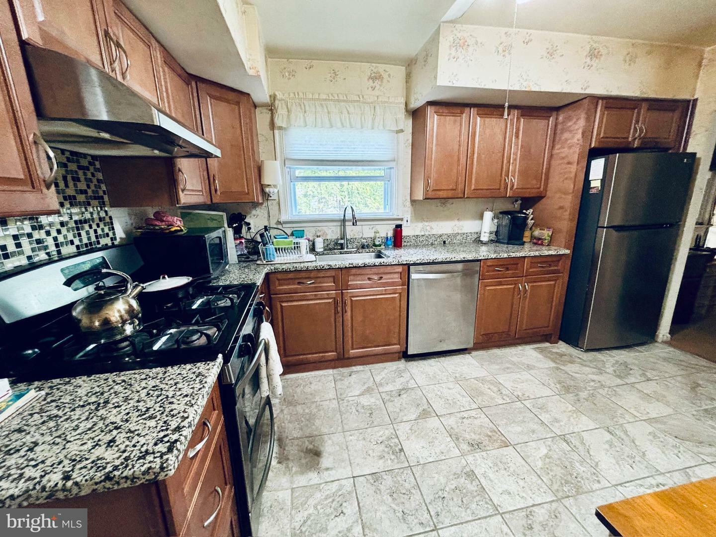 Property Photo: 202 Berkley Avenue PA 19050