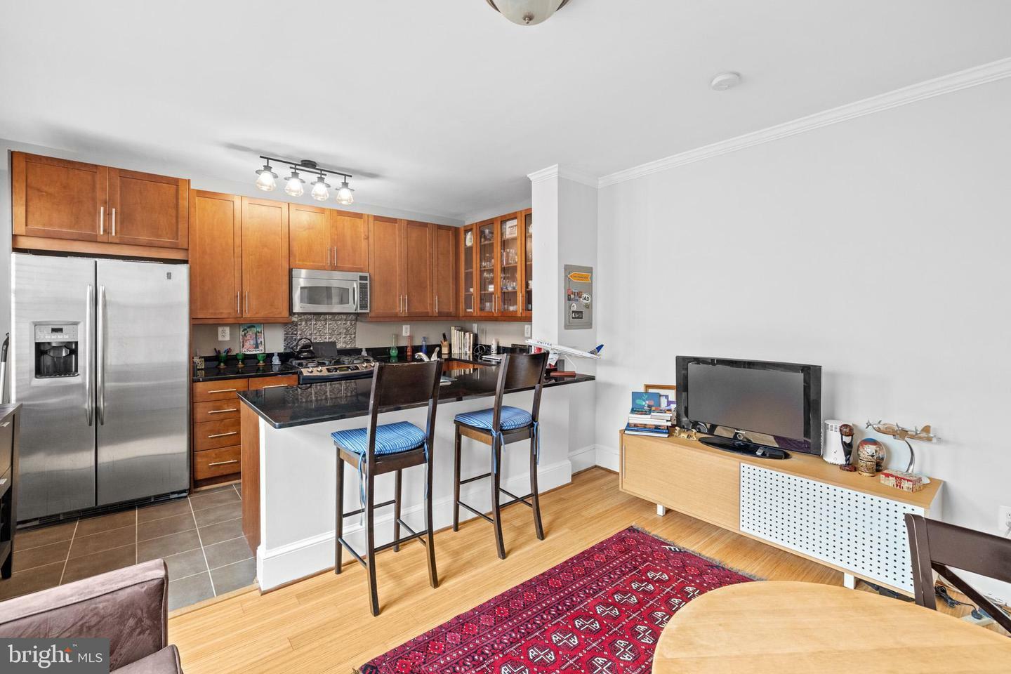 Property Photo:  3024 Wisconsin Avenue NW 208  DC 20016 