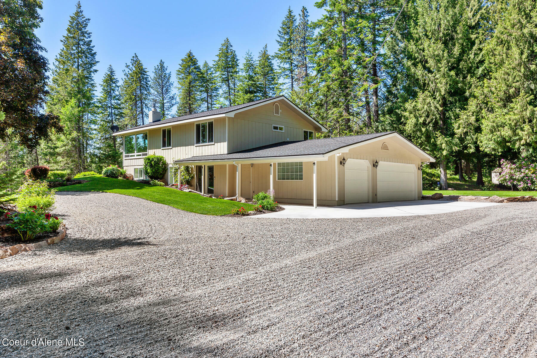 Property Photo: 17045 N Reservoir Rd ID 83858