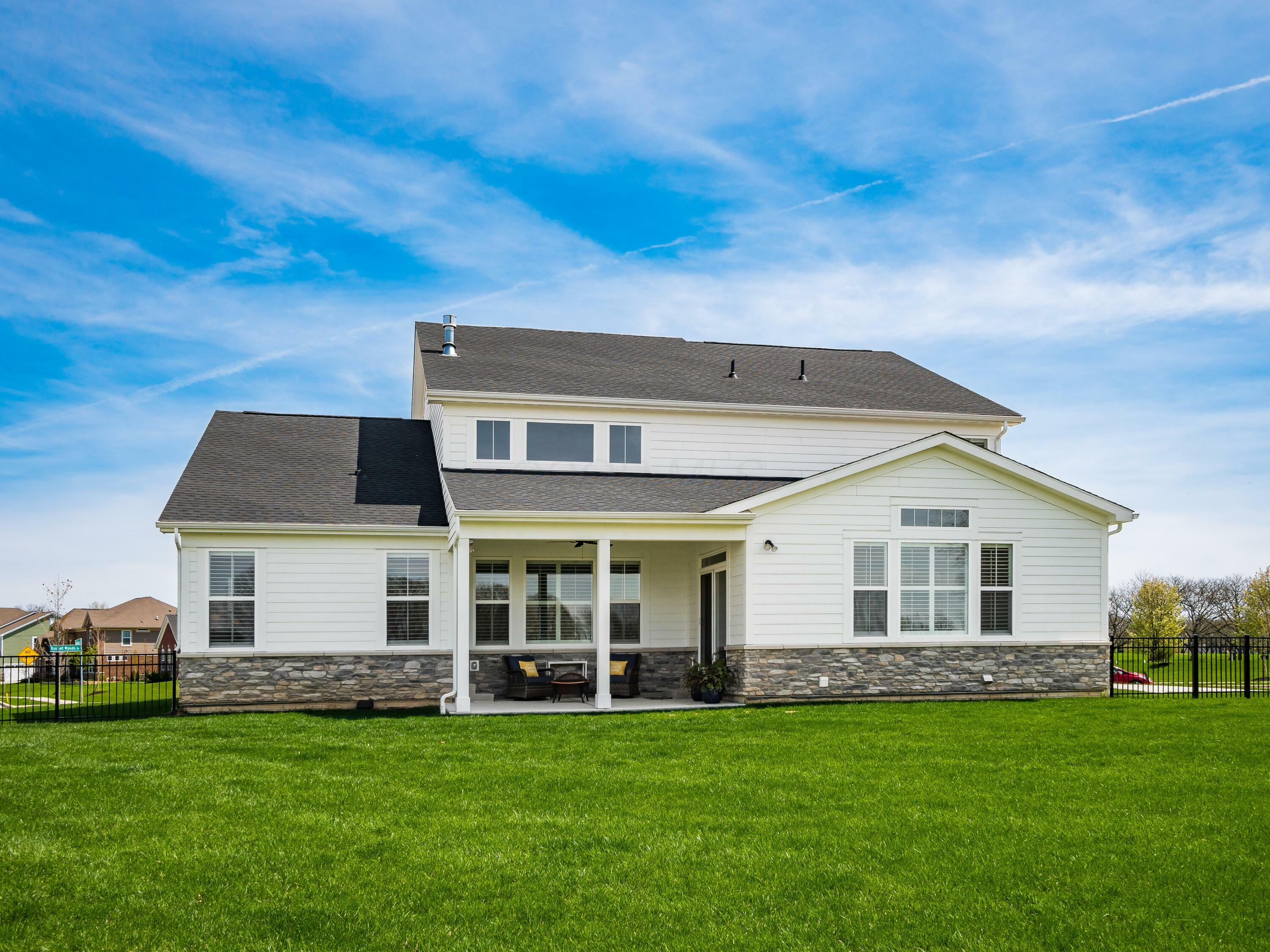 Property Photo: 2570 Russell Woods Drive OH 43015