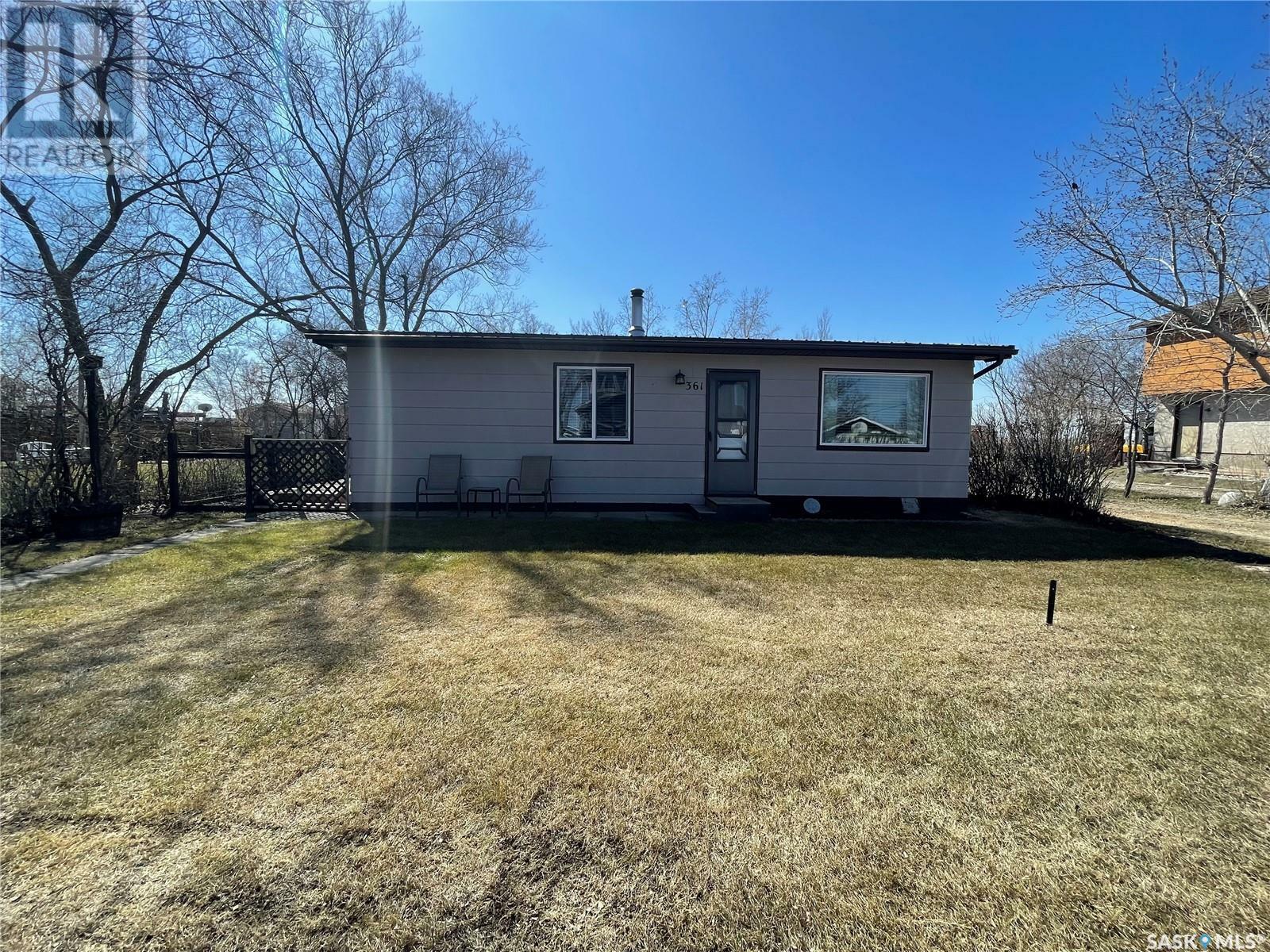 Photo de la propriété: 361 Lakeshore Drive SK S0G 1C0