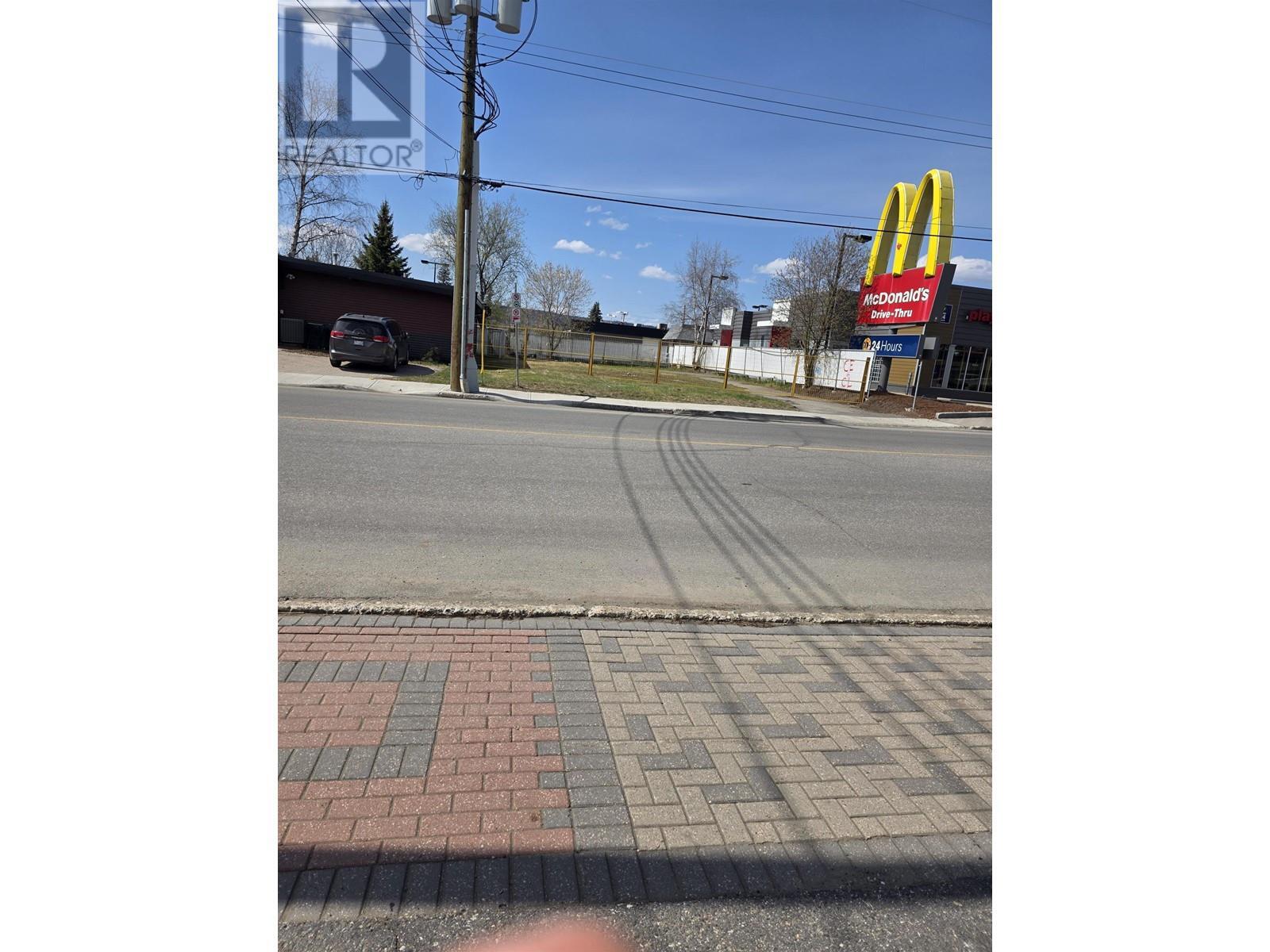 Property Photo:  2017 Victoria Street  BC V2L 2L8 