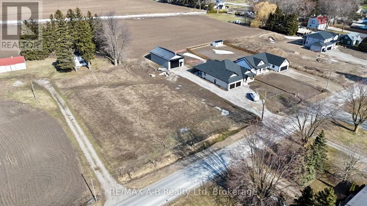 Property Photo:  3180 Rd 122  ON N0K 1V0 