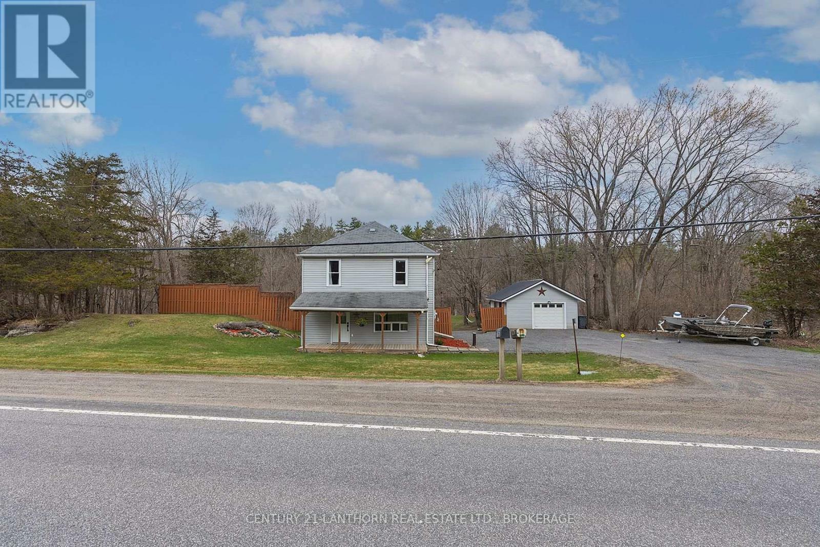 Property Photo: 7993 Perth Road ON K0K 2L0